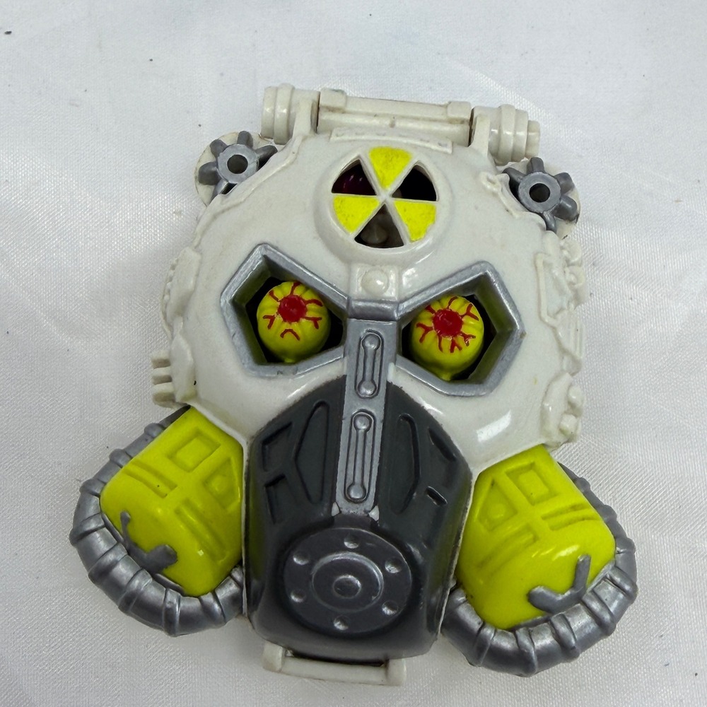 1994 Mighty Max Doom Zones Gas Mask Terror Playset Complete Bluebird Toys
